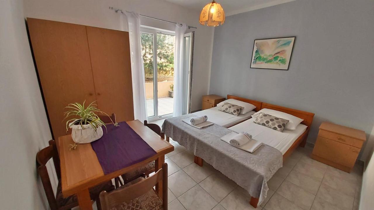 Apartments Mandalinic Omiš Exterior foto