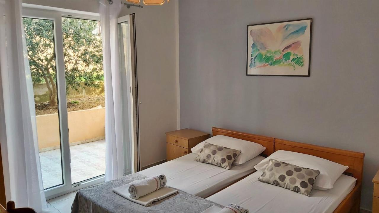 Apartments Mandalinic Omiš Exterior foto